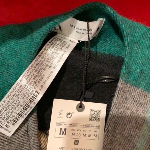 Zara plaid cape - Picture 15 of 15